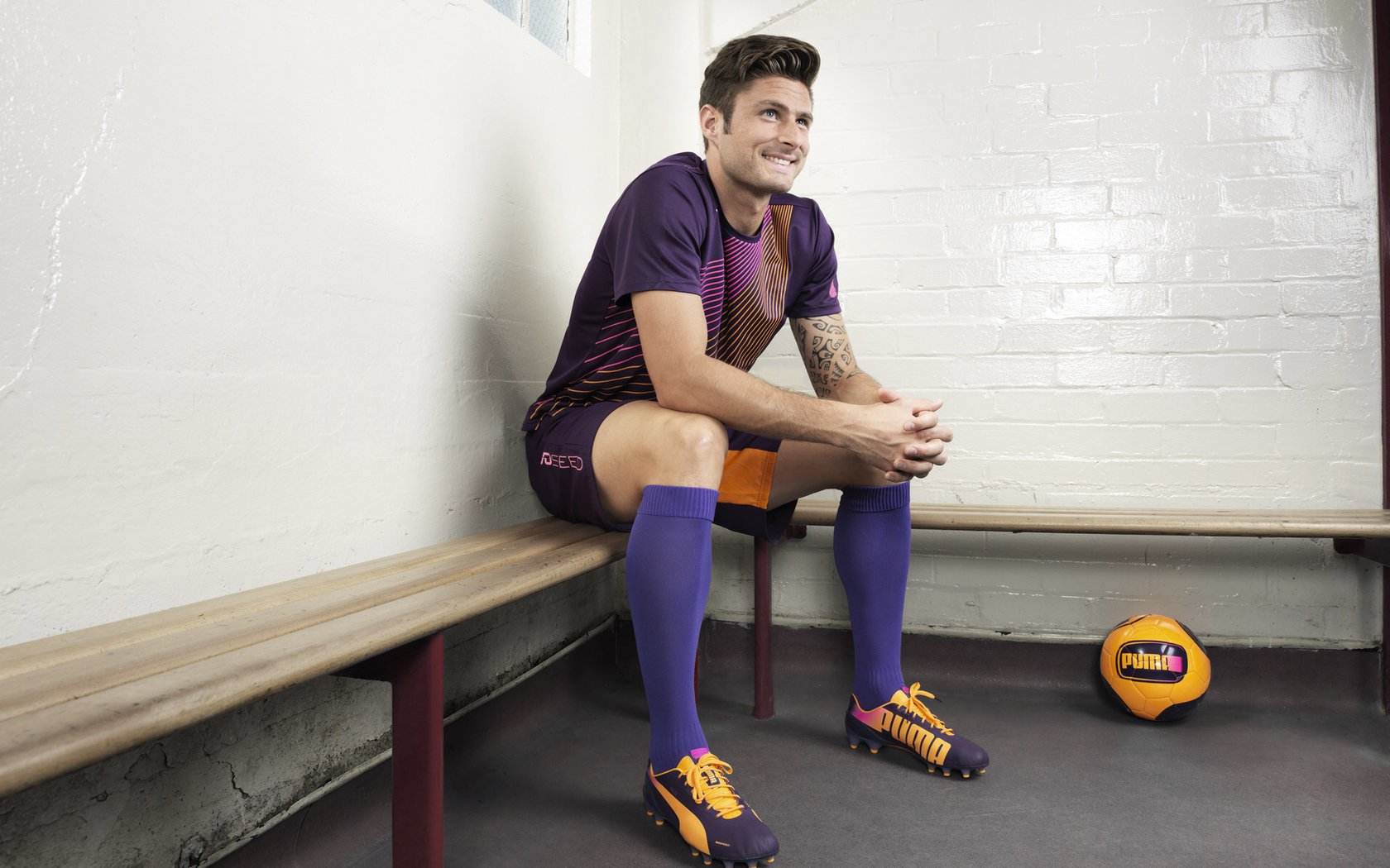 五大联赛爆冷频出：霸主时代被撬动？